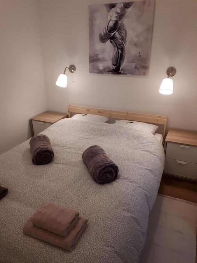 Apartman Ana Σλαβόνσκι Μπροντ Εξωτερικό φωτογραφία